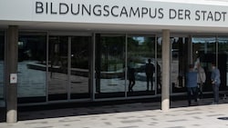 Verliebte Blicke und viel Getuschel gab es über Monate. Die junge Kindergärtnerin und der ...