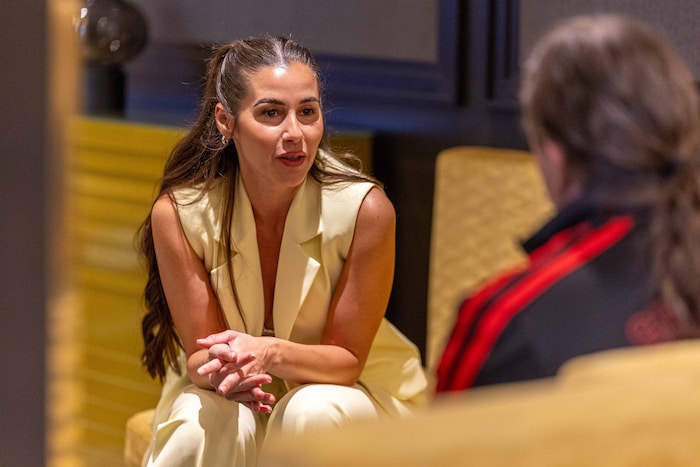 Sarah Engels erzählt kurz vor dem großen ESC-Finale „Krone“-Redakteur Robert Fröwein von ihren ...