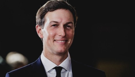 Trumps Schwiegersohn, Jared Kushner, reist als „Sonderbeauftragter für den Frieden“ um die Welt.