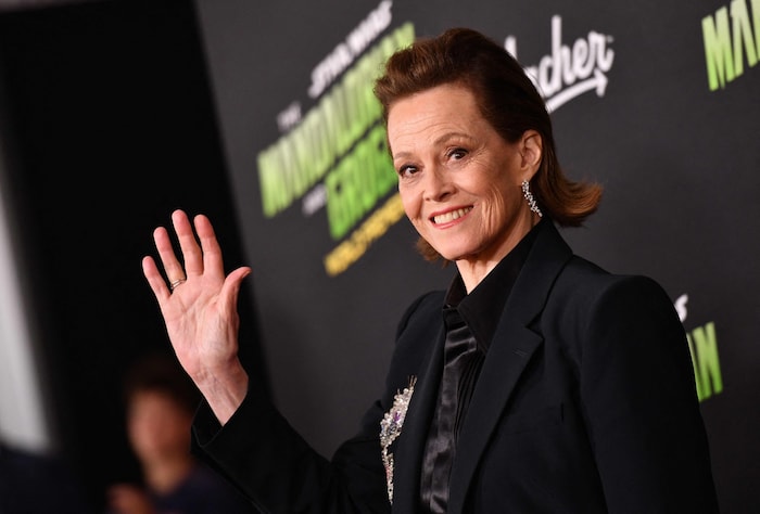 Sigourney Weaver bei der Premiere von „The Mandalorian and Grogu“
