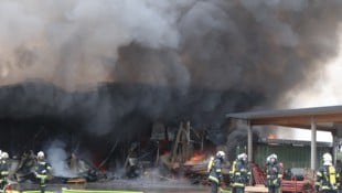 Die Rauchentwicklung war enorm. Dementsprechend wurde Großalarm gegeben.
