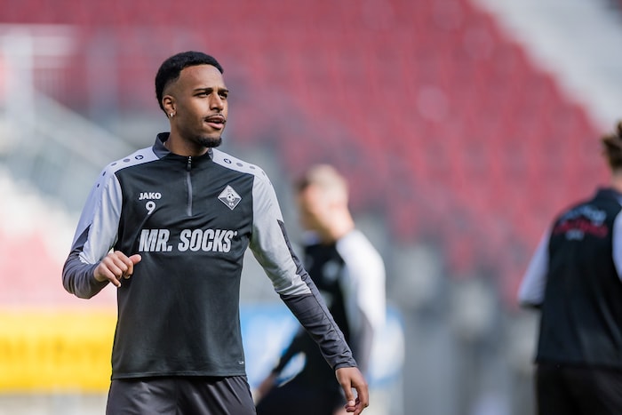 Marlon Mustapha kehrt nach Como zurück.