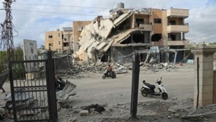 Trotz der Waffenruhe beschossen sich Israel und die Hisbollah immer wieder. Auf dem Foto ist das ...