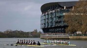 Im April ruderte Schöberl beim Kult-Rennen für Oxford gegen Cambridge.