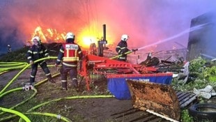 Alarmstufe 4 wurde ausgerufen, da Mangel an Löschwasser war: Tankfahrzeuge richteten ...