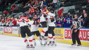 Riesengroßer Jubel zum Auftakt: Österreich bezwingt Großbritannien mit 5:2.