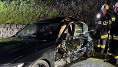 Eines der beiden Autos, die Freitag gegen 22 Uhr in Ossiach gegeneinandergeprallt waren: Zwei ...