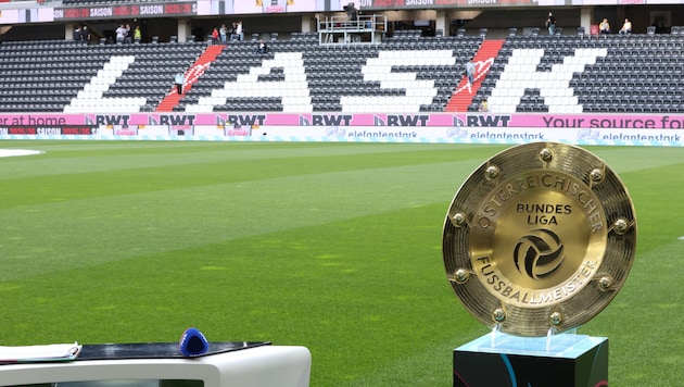 Das Objekt der Begierde: der Meisterteller der Admira Bundesliga.