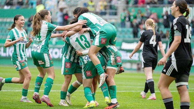 Großer Jubel bei den Rapid-Frauen