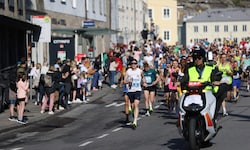 Peter Herzog führte das Feld 2024 an. Am Sonntag startet er im Halbmarathon und will Spaß ...