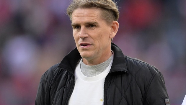 Bayern-Sportdirektor Christoph Freund bestätigt das Aus von Alexander Nübel.