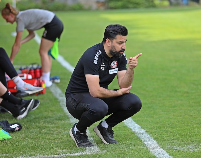 Muss als Vorwärts-Trainer gehen: Taner Ari