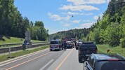 Der Rettungsheli musste auf der Südautobahn landen.