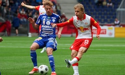 Frans Krätzig (re.) und Salzburg empfangen in der ersten Runde Hartberg.