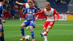 Frans Krätzig (re.) und Salzburg empfangen in der ersten Runde Hartberg.