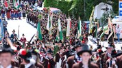 Mehrere tausend Schützen waren angereist, sie wurden von Musikkapellen und Gästen begleitet.