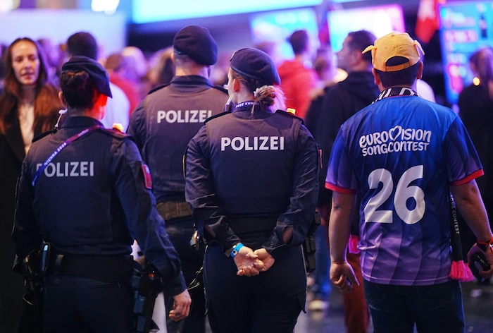 Einsatzkräfte aus allen Bundesländer wurden für die ESC-Sicherheitsauflagen in der ...