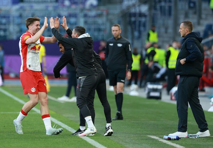 Auch Junuzovic (Mitte) muss gehen.