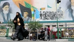 Die Kriegsgefahr im Iran ist trotz der Waffenruhe aufrecht.