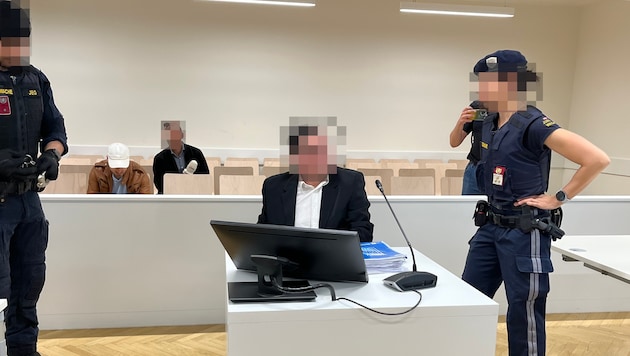 Der 53-jährige Wiener war mit seinen Arbeitern alles andere als zufrieden.
