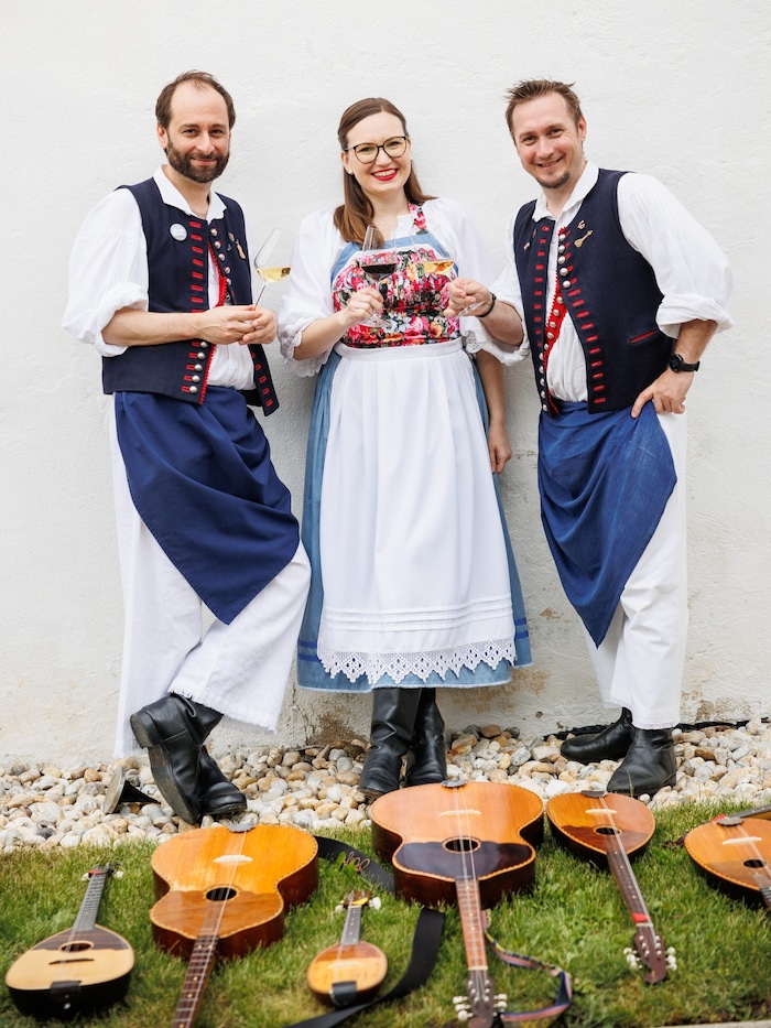 Rudi Golubits (rechts) ist Obmann, Jorgos Kostomiris musikalischer Leiter.
