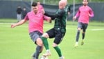 Kirchberg-Thening (pink) war im Derby klar überlegen.