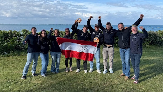 Das gesamte Team strahlte nach WM-Silber in Quiberon (Fra) um die Wette.