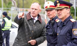 Gerhard Karner (l.) will ein einheitliches Dienstzeitmodell.