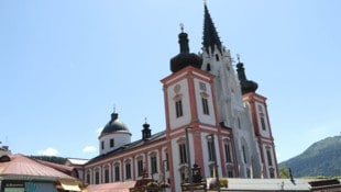 In Mariazell (hier die berühmte Basilika) spielen zwei Legionäre, die viel für den dortigen ...