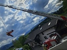 Die Feuerwehr musste mit der Drehleiter zu Hilfe eilen.