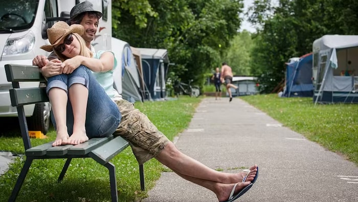 330 Stellplätze gibt es im Strandbad.
