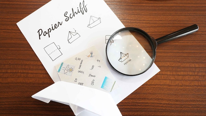 Ein altes Tagebuch und viele Hinweise: Das Indoor-Escape- Spiel ist für regnerische Tage oder ...