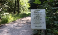 Mit Hinweisen wie diesen soll es in Elsbethen bald vorbei sein.