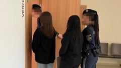 Seit Dezember sitzen die zwei Mädchen – sie sind in einer Beziehung – in U-Haft.