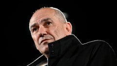 Der konservative Oppositionsführer Janez Janša ist zum neuen Regierungschef Sloweniens nominiert ...