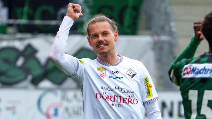 Mit Patrick Greil schaffte es auch der Topscorer der Rheindörfler in die „Krone“-Elf der Saison.