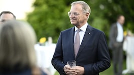 Landeshauptmann Thomas Stelzer lud auf den Reisenberg.