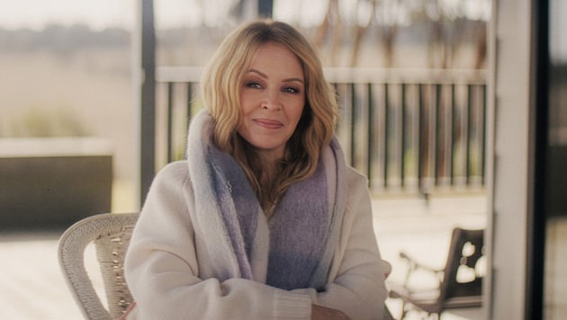 Kylie Minogue hat erstmals öffentlich gemacht, dass sie 2021 erneut eine Krebsdiagnose erhielt – ...