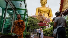 Eine Buddha-Statue in der thailändischen Hauptstadt Bangkok