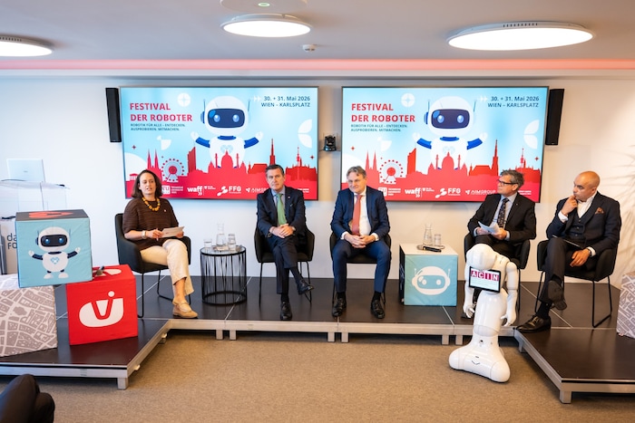 Diskutierten die Zukunft Österreichs in der Robotik: Jutta Löffler (Geschäftsführerin der Urban ...