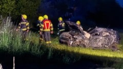Der Pkw wurde vollständig beim Unfall in Kirchheim im Innkreis zerstört 