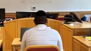 Der Angeklagte fasste zwei Jahre hinter Gittern aus.