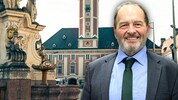 St. Pölten muss sparen. Aber Heimerl-Lesnik (Grüne) verursacht Extrakosten. 