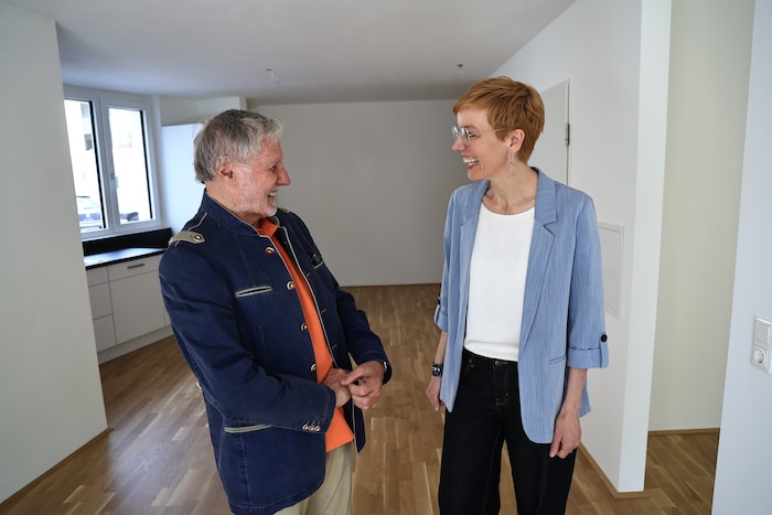Toni Hafele, Obmann des Sozialvereins Igls-Vill, und Verena Piegger, Obfrau von „Frauen helfen ...
