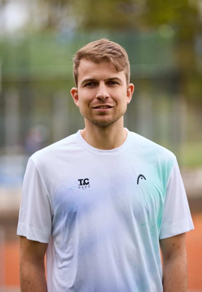 TC Hard-Obmann Benjamin Huber freut sich auf die Heimspiele Anfang Juni.