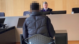 Richter Dietmar Nussbaumer ging auf den Wunsch der Verteidigung, sich diversionell zu einigen, ...