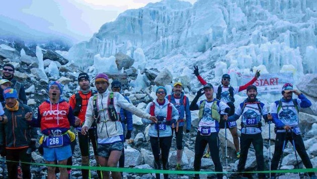 Der Start beim „Everest Marathon“ erfolgt auf 5400m Seehöhe.