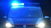 Der Jugendliche attackierte auch die Polizeibeamten.