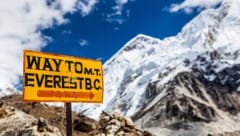 274 Gipfelstürmer an nur einem Tag – das ist ein neuer Rekord am Mount Everest.