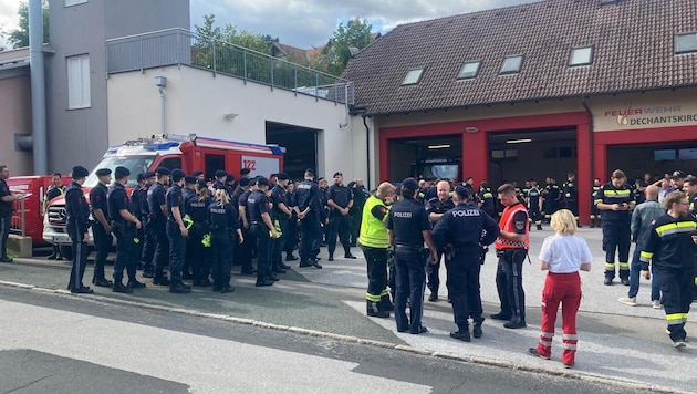 Mehr als 150 Personen beteiligten sich an der Suchaktion.
